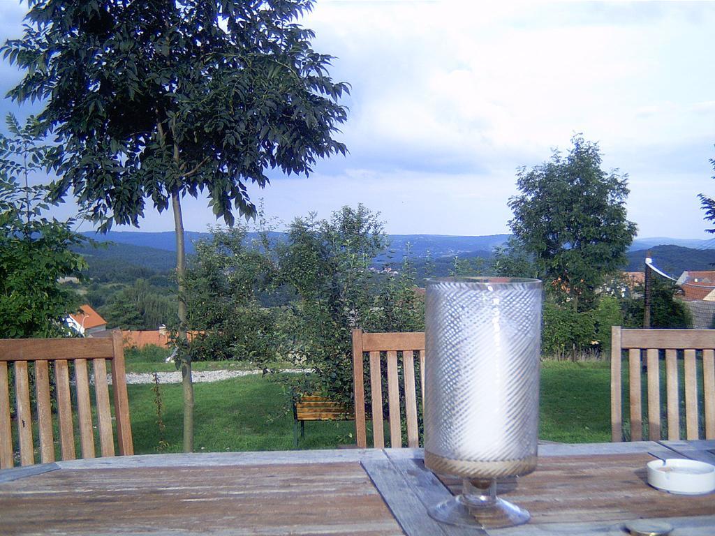 Orli Hnizdo At Chateau Novak Krivoklat Exterior photo